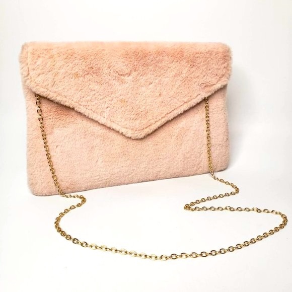 Lily & Ivy Pink Plush Envelope Crossbody Clutch Purse - Picture 1 of 8